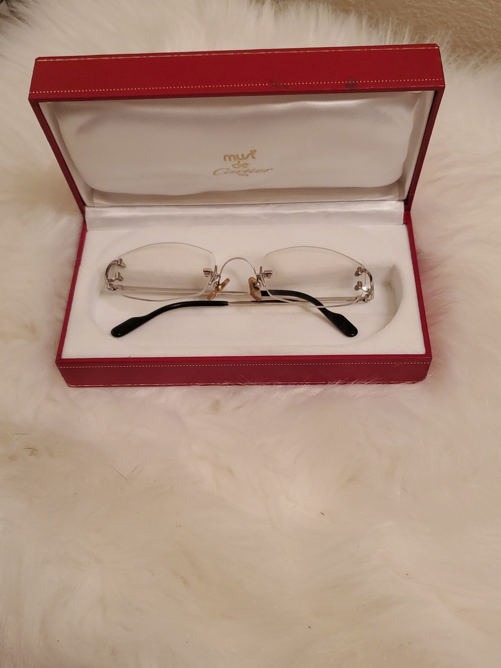 AUTHENTIC VINTAGE CARTIER PLATINUM PICCADILLY RIMLESS EYEGLASSES (CO 712)